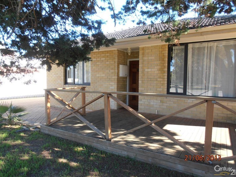 142A Lewington Street, Rockingham WA 6168