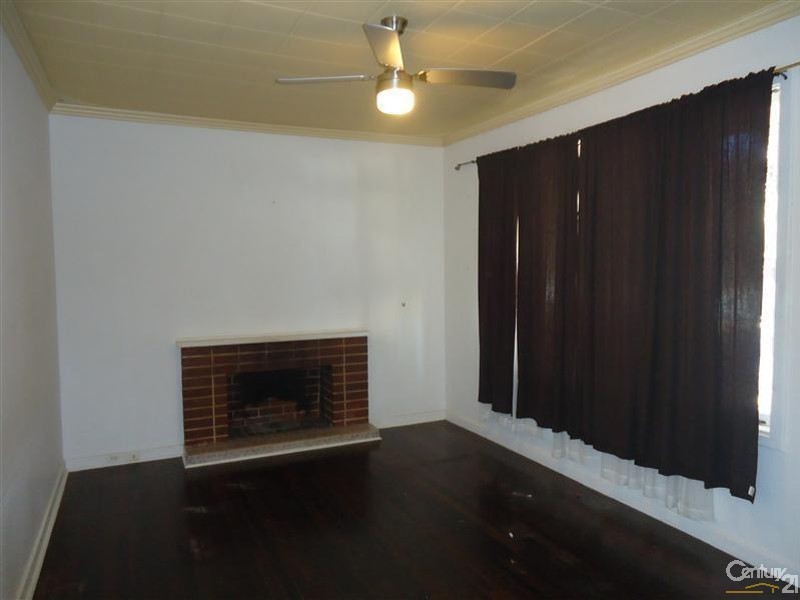 142A Lewington Street, Rockingham WA 6168