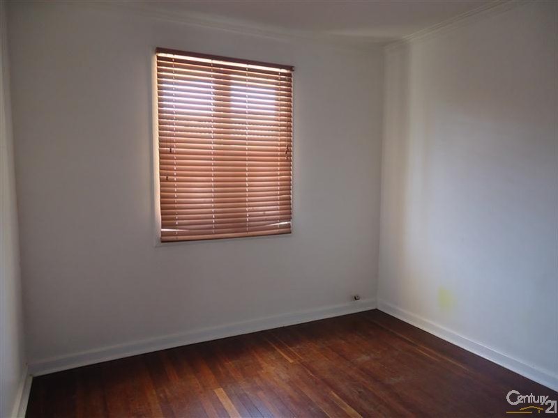 142A Lewington Street, Rockingham WA 6168