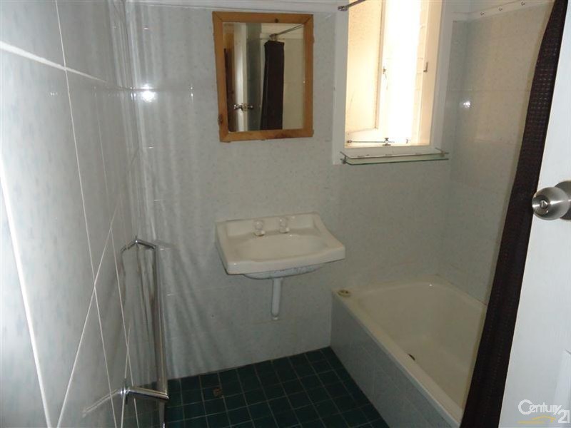 142A Lewington Street, Rockingham WA 6168