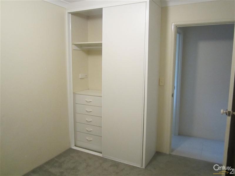 10 Kingston Way, Safety Bay WA 6169