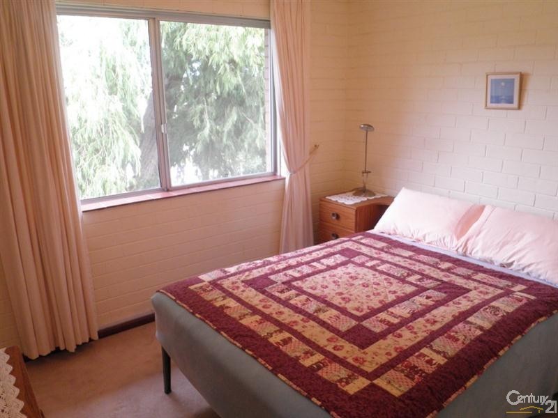 8/10-12 Harrison Street, Rockingham WA 6168