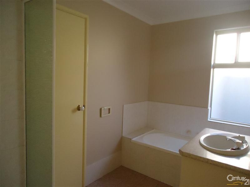 14/4 Marlo Place, Waikiki WA 6169