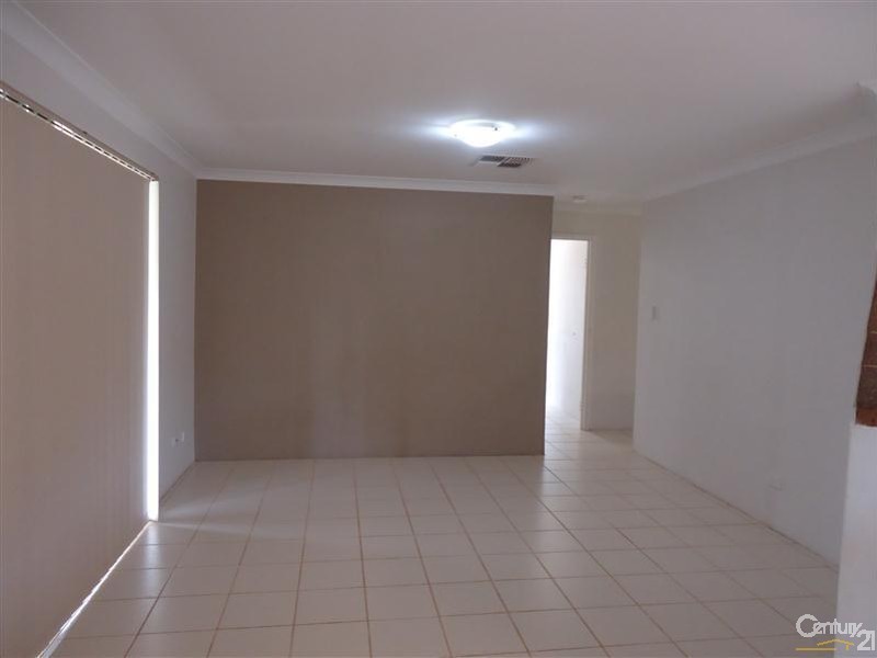 21 Lynda Crescent, Cooloongup WA 6168