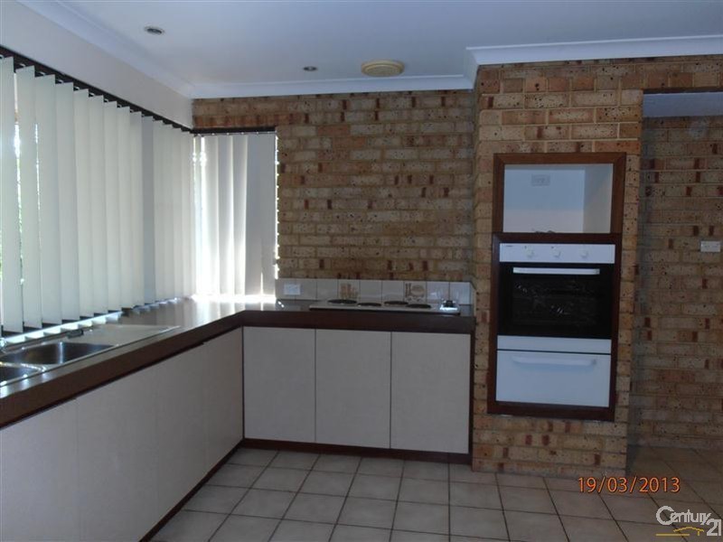 521 Safety Bay Road, Waikiki WA 6169