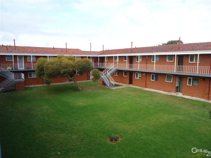 18/15 Corvus Place, Rockingham WA 6168