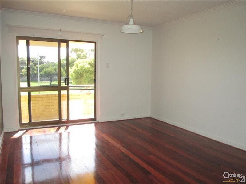 18/15 Corvus Place, Rockingham WA 6168