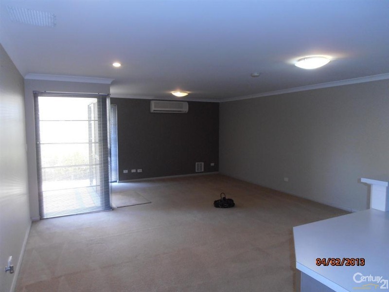 13/36 Epsilon Drive, Rockingham WA 6168