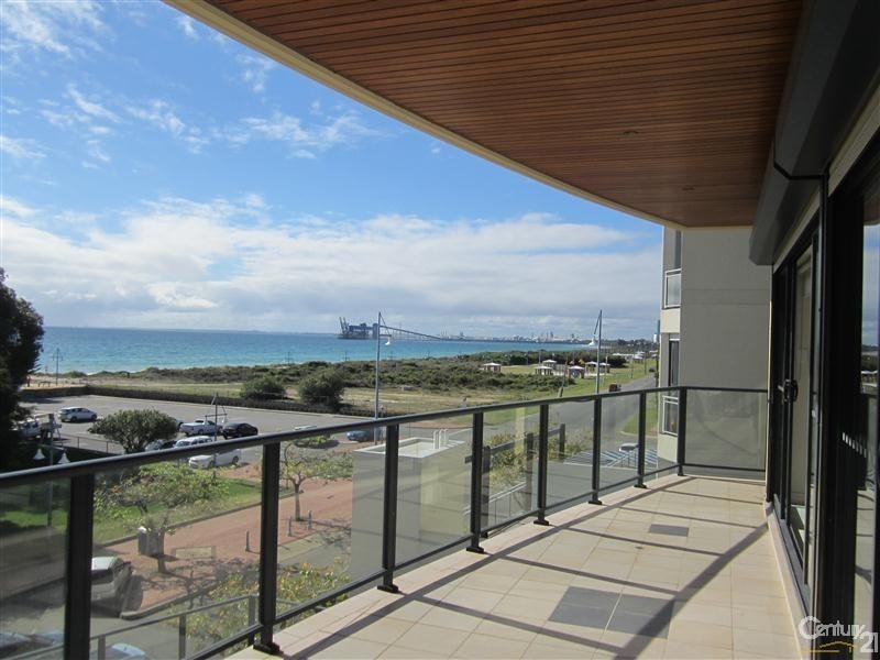 7/59 Rockingham Beach Road, Rockingham WA 6168