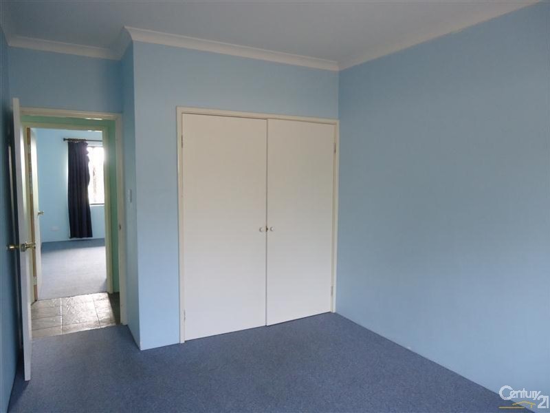 5 Braddock Road, Wellard WA 6170