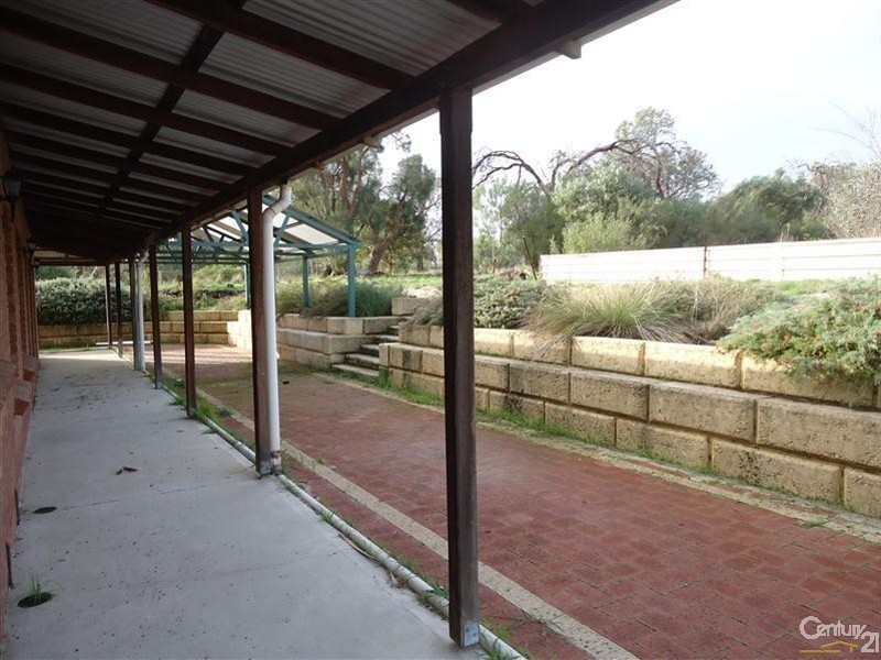 5 Braddock Road, Wellard WA 6170