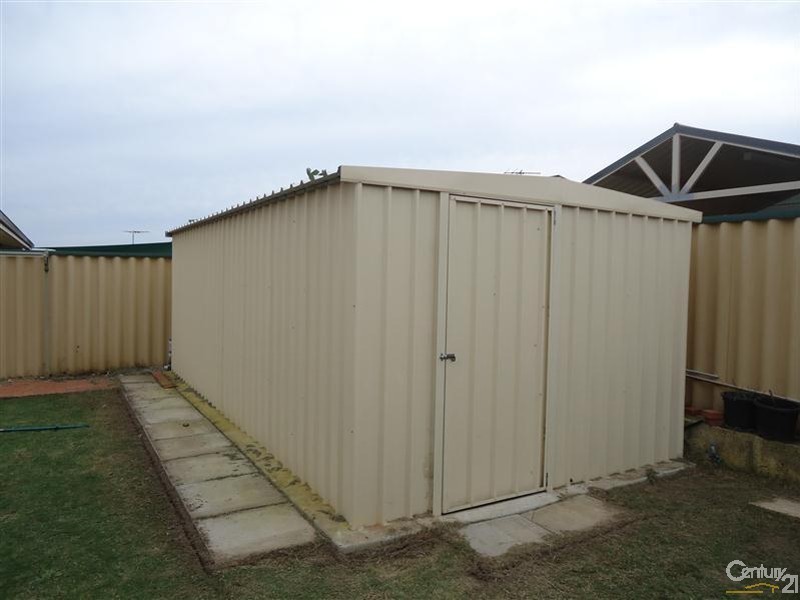 45 Amadeus Crescent, Port Kennedy WA 6172