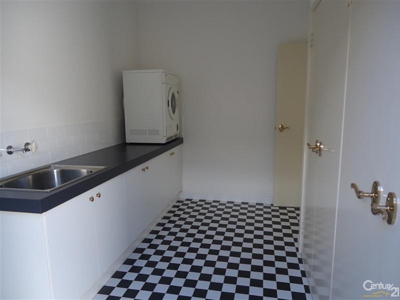 1/101 Rockingham Beach Road, Rockingham WA 6168