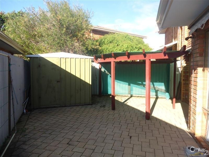 11/5b Sepia Court, Rockingham WA 6168