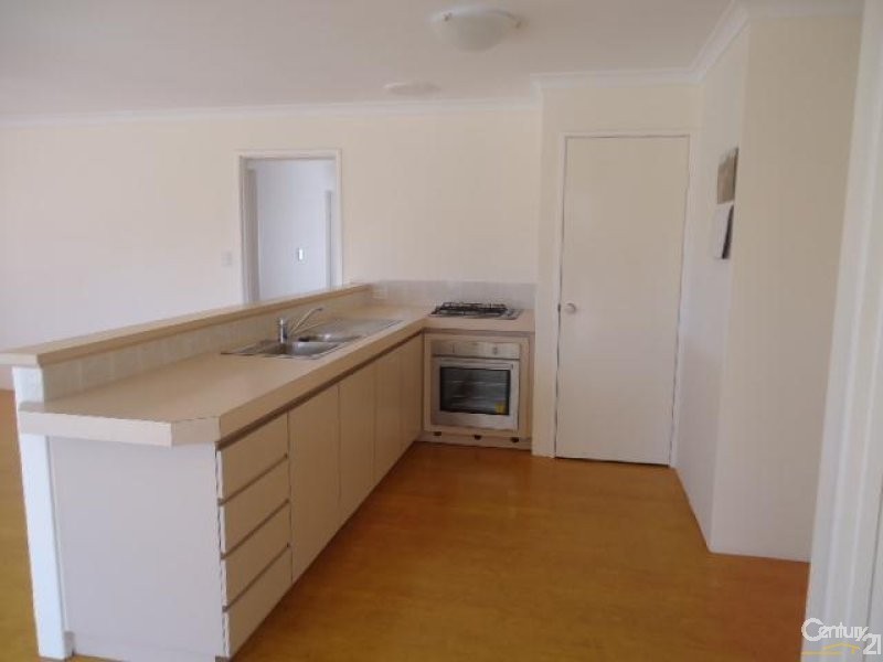 24 Pallarup Grove, Waikiki WA 6169