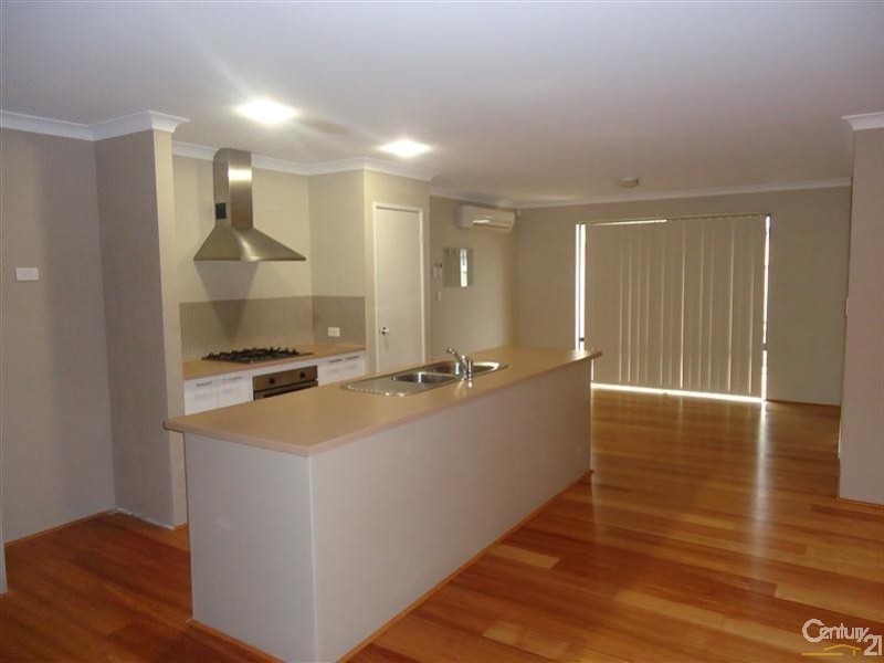 15 Noosa Drive, Secret Harbour WA 6173