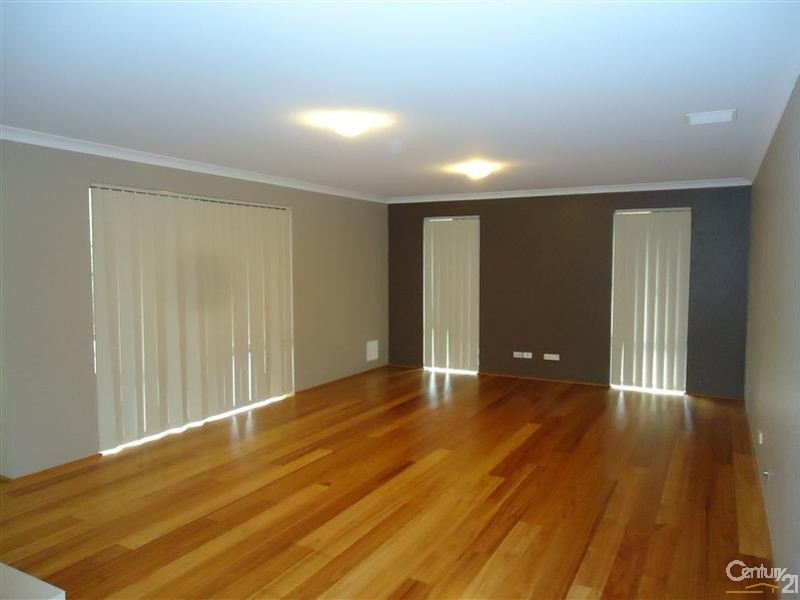 15 Noosa Drive, Secret Harbour WA 6173