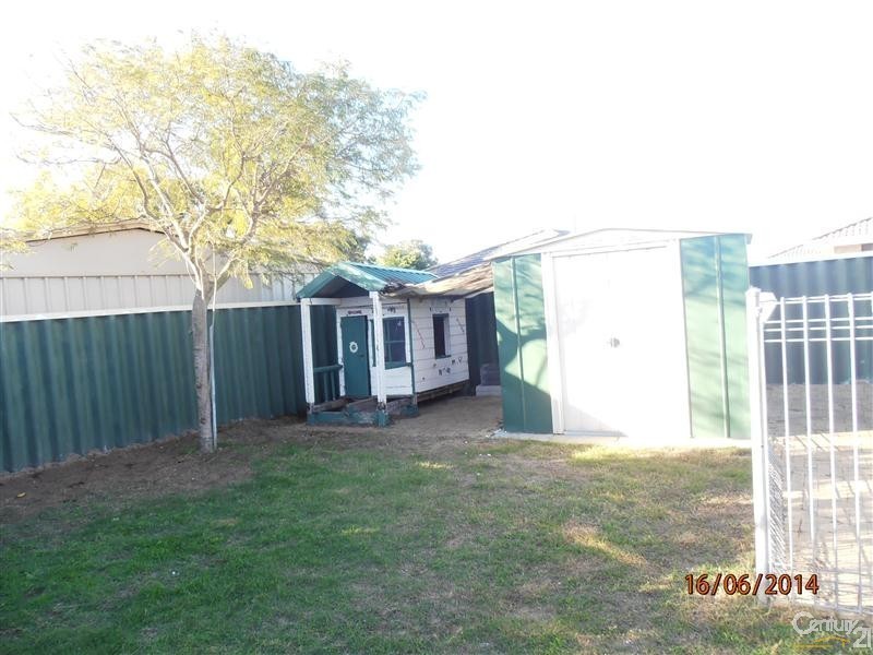 36 Royal Palm Drive, Warnbro WA 6169