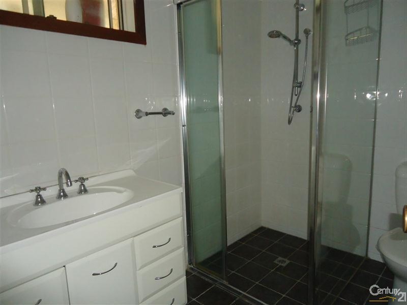 9 Ryde Close, Warnbro WA 6169
