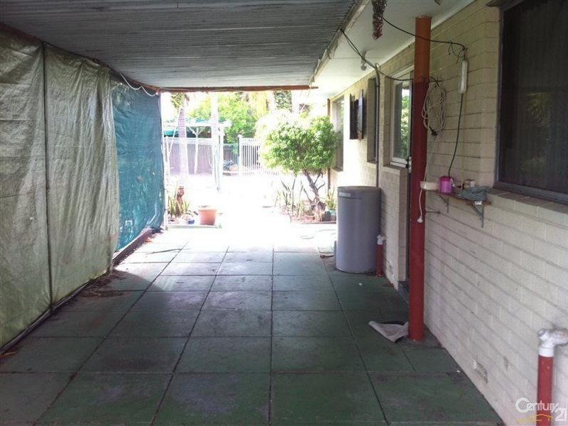 5 Moorine Court, Hillman WA 6168