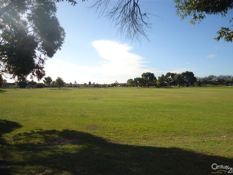 6 Princep Place, Warnbro WA 6169