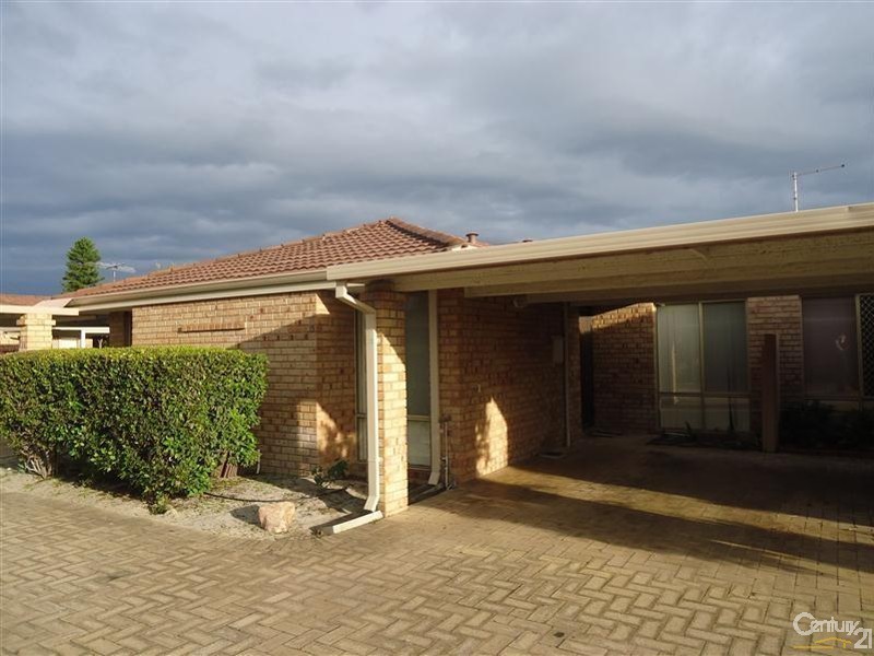 15/10 Hawkins Street, Rockingham WA 6168