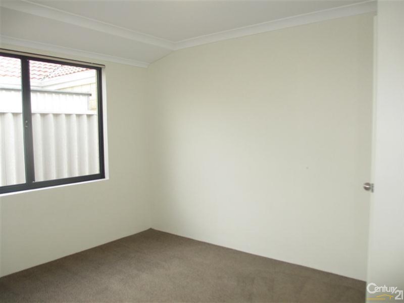 4 Anduril Lane, Rockingham WA 6168