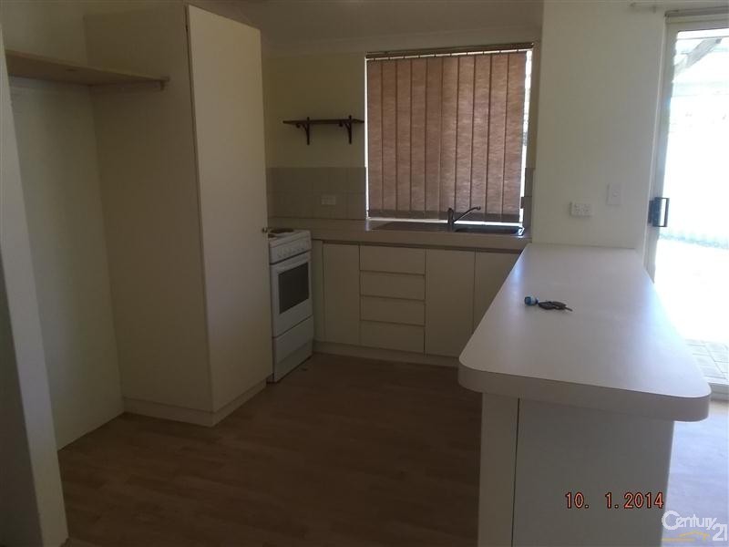 1 Santa Monica Drive, Waikiki WA 6169