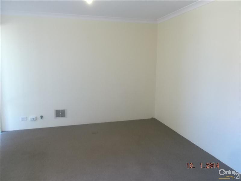 1 Santa Monica Drive, Waikiki WA 6169