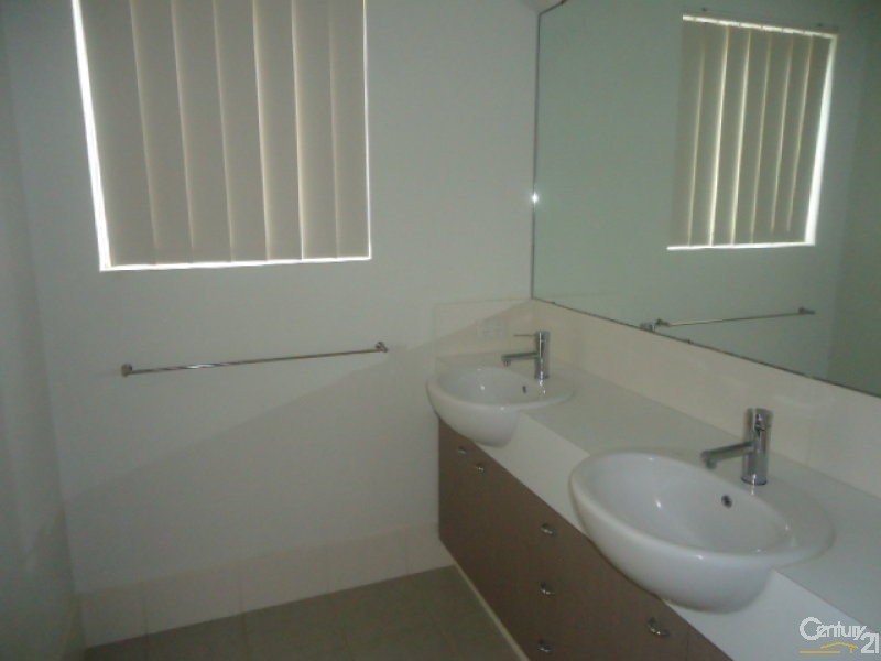 52 Waterfront Parkway, Shoalwater WA 6169