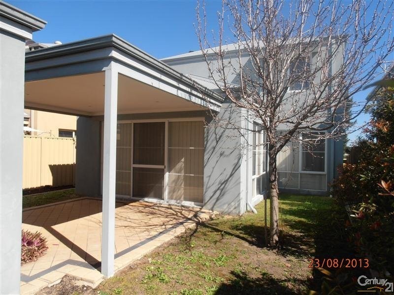 52 Waterfront Parkway, Shoalwater WA 6169