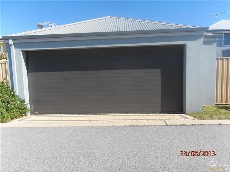 52 Waterfront Parkway, Shoalwater WA 6169