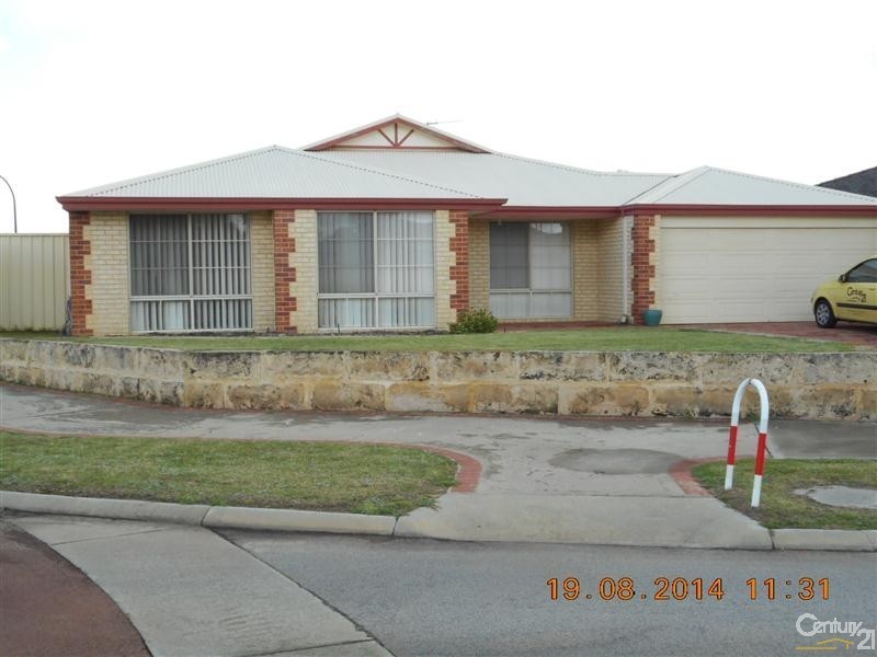 109 Baningan Avenue, Success WA 6164
