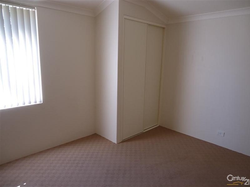 174 Willmott Drive, Waikiki WA 6169