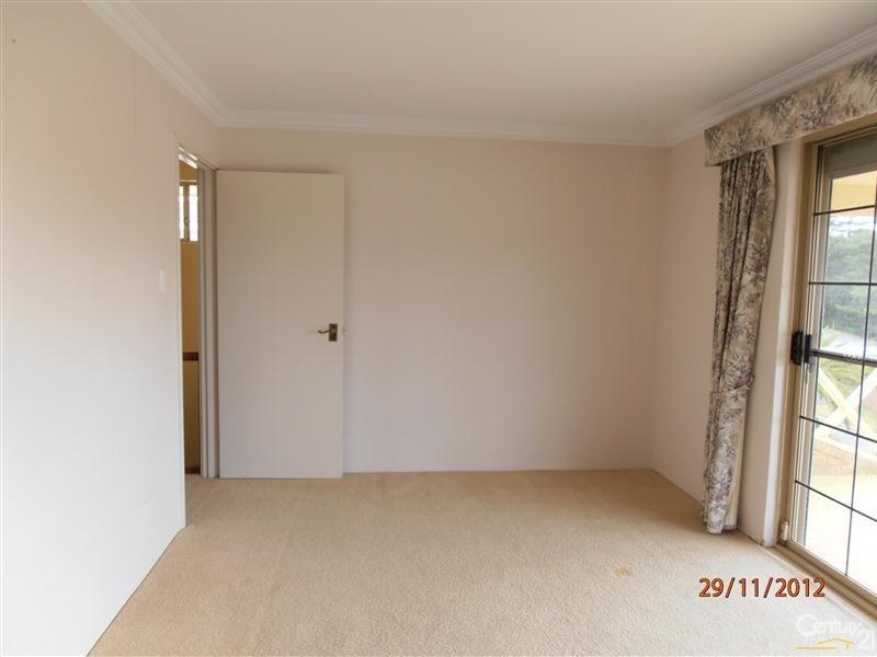 25 Shelton Street, Waikiki WA 6169