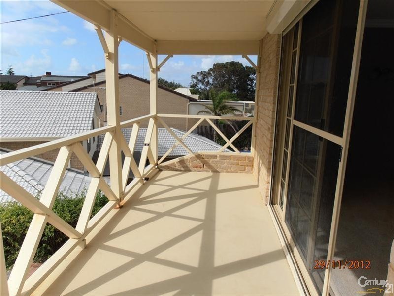 25 Shelton Street, Waikiki WA 6169