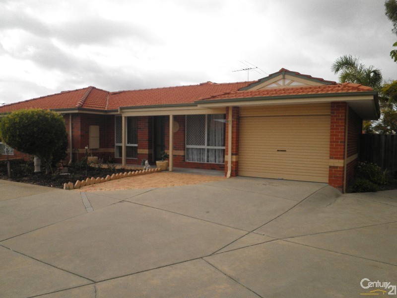 32/12 McNicholl Street, Rockingham WA 6168