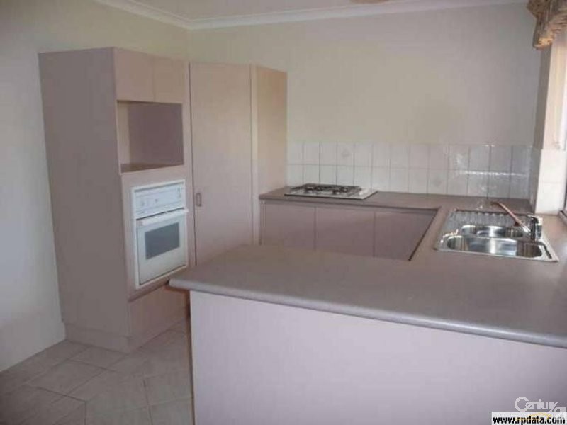 32/12 McNicholl Street, Rockingham WA 6168