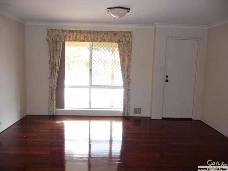 32/12 McNicholl Street, Rockingham WA 6168