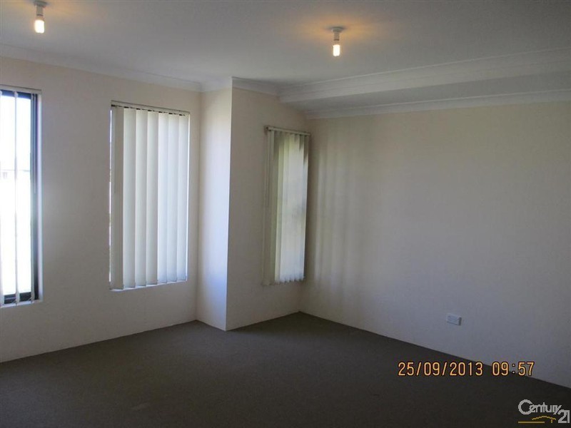 5 Harney Road, Secret Harbour WA 6173