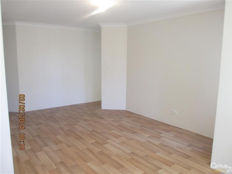 13 Galway Gardens, Warnbro WA 6169