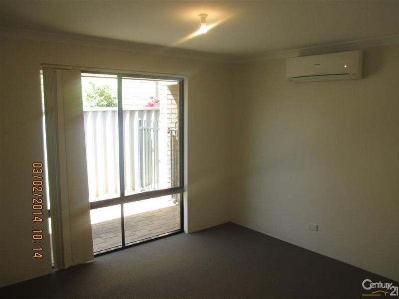 13 Galway Gardens, Warnbro WA 6169