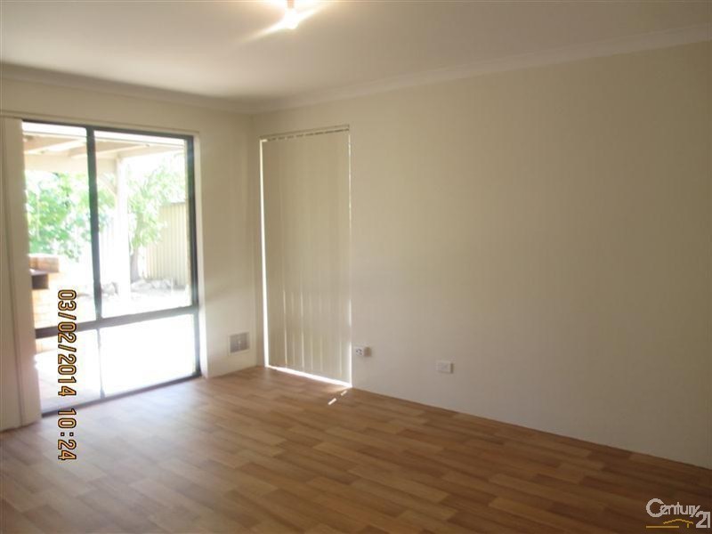 13 Galway Gardens, Warnbro WA 6169