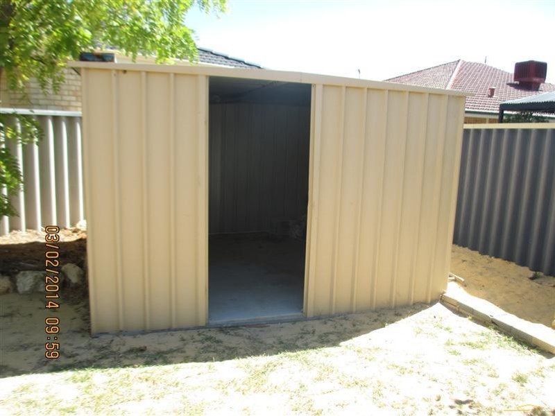 13 Galway Gardens, Warnbro WA 6169