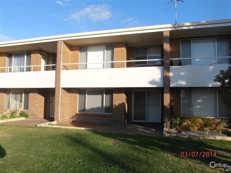 3/154 Arcadia Drive, Shoalwater WA 6169