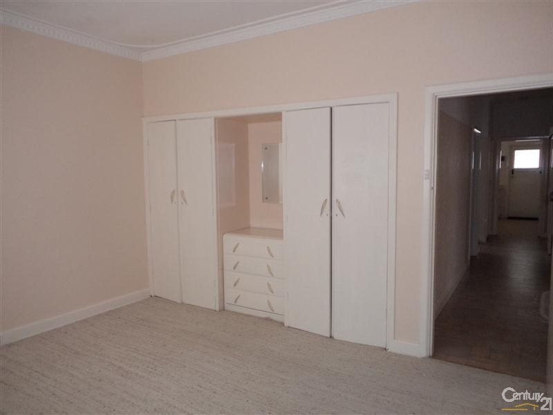 102 Harrison Street, Rockingham WA 6168