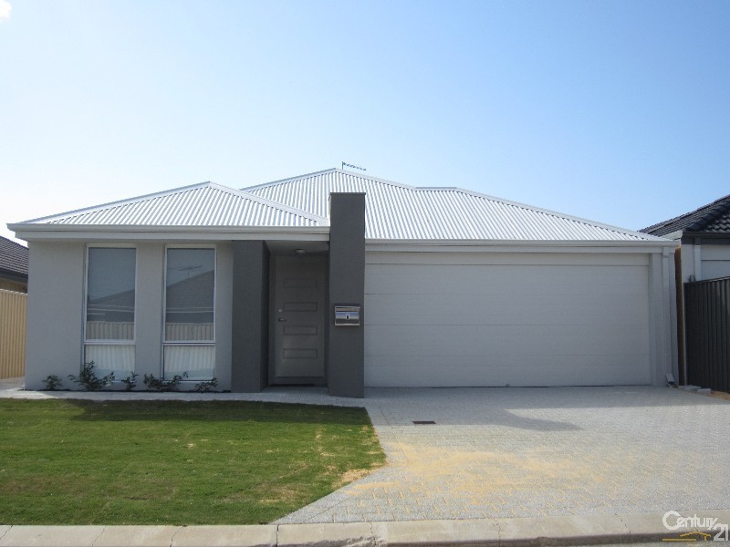 6 Indee Pass, Secret Harbour WA 6173