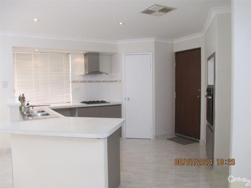 45 Amadeus Crescent, Port Kennedy WA 6172
