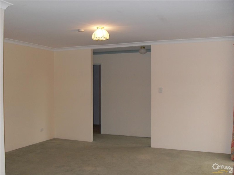 13 Porpoise Grove, Waikiki WA 6169