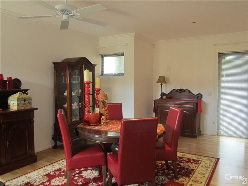 13/20 Lake Street, Rockingham WA 6168